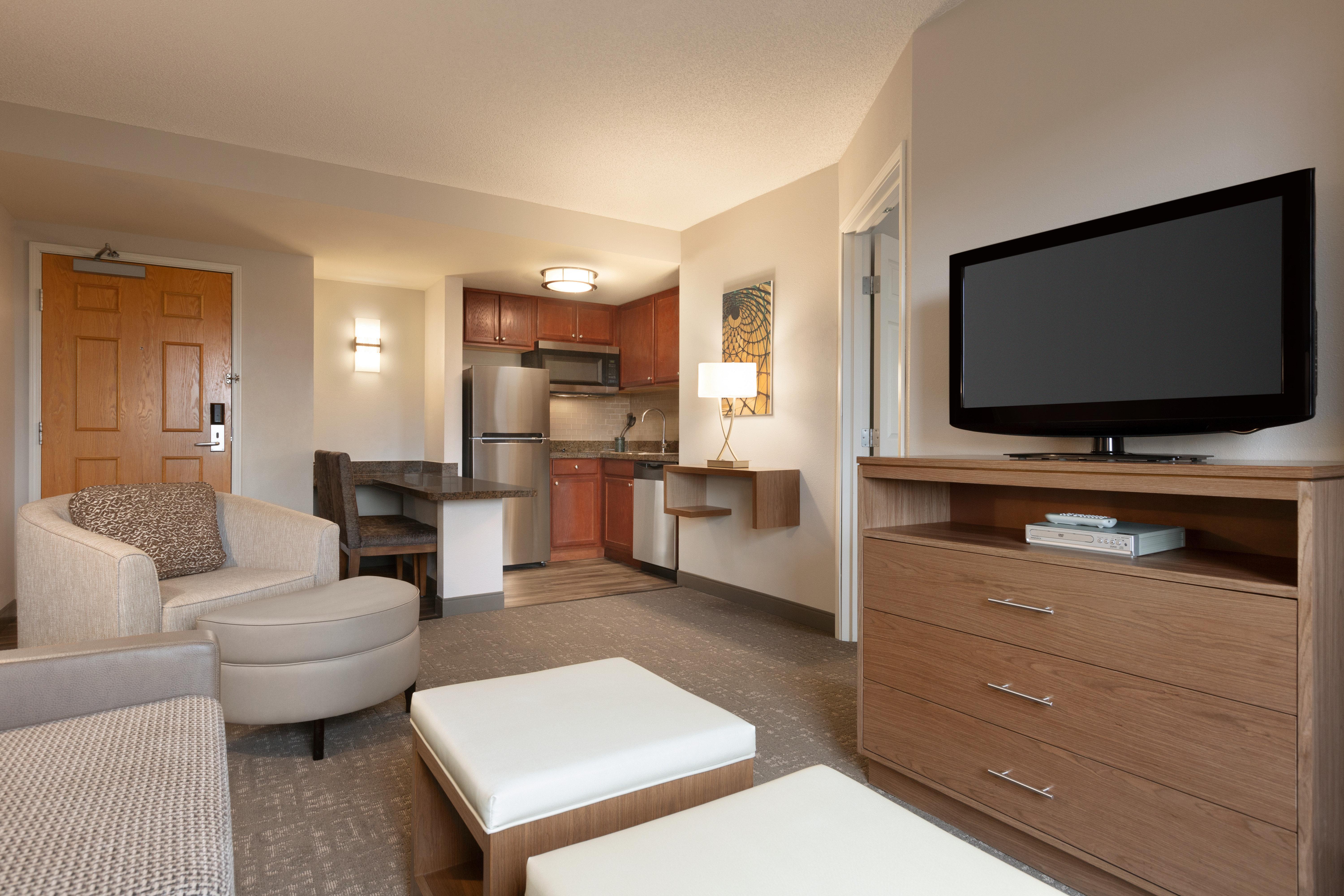 Staybridge Suites Tampa East- Brandon By Ihg Mango Ngoại thất bức ảnh