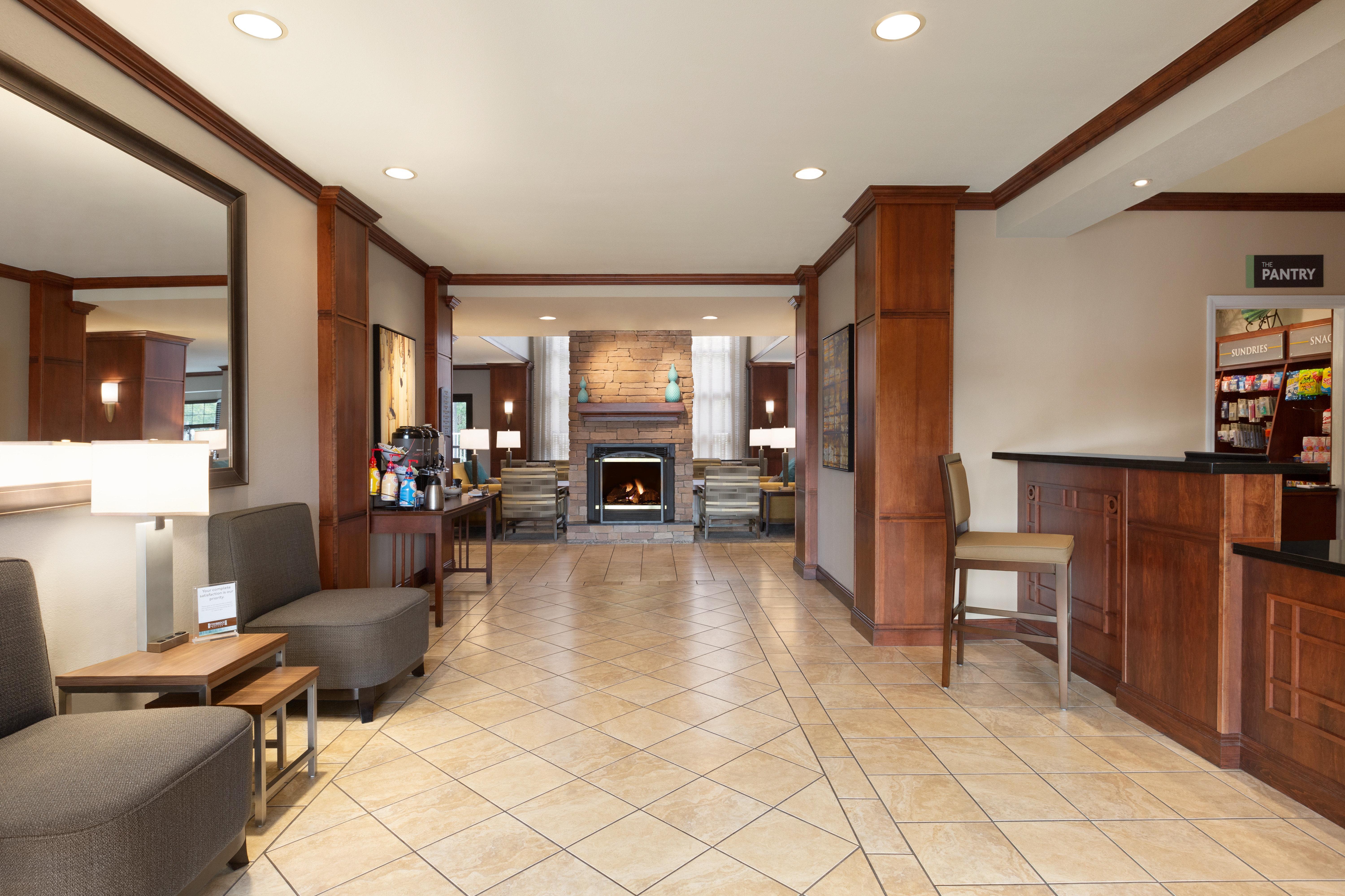 Staybridge Suites Tampa East- Brandon By Ihg Mango Ngoại thất bức ảnh