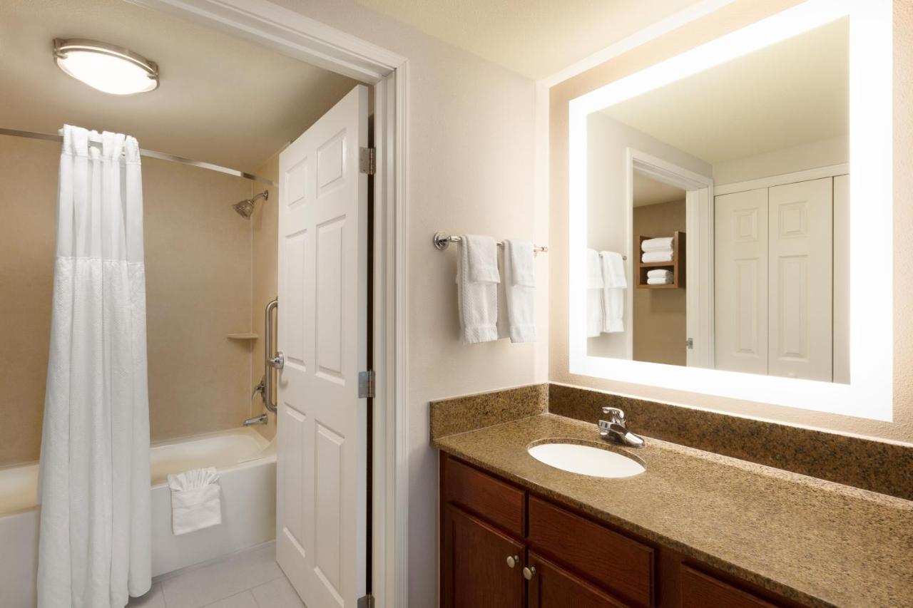 Staybridge Suites Tampa East- Brandon By Ihg Mango Ngoại thất bức ảnh